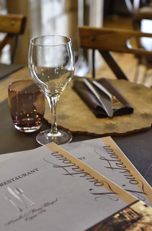 L' Oustaloun Hotel Maussane les Alpilles Kültér fotó